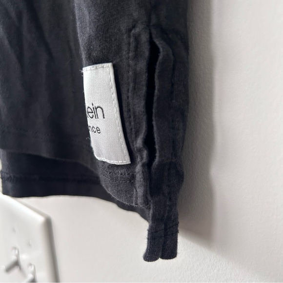 Boxy Cropped T-shirt by CALVIN KLEIN PERFORMANCE - Picture 3 of 6